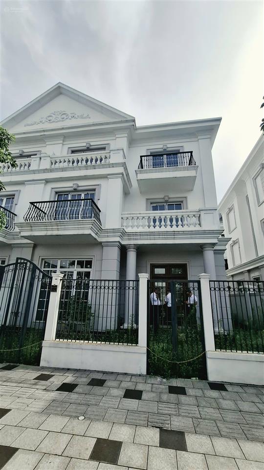 Bán liền kề eurowindow twin parks gia lâm 72,7m, vị trí đẹp, sở hữu lâu dài
