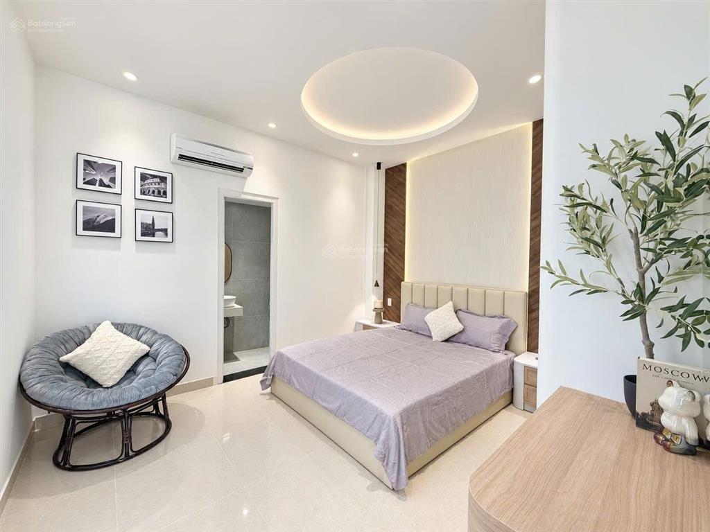 Bán nhà hxh nguyễn thượng hiền. kc 4 tầng 5pn