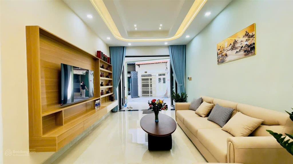 Bán nhà hxh 4m nguyễn kiệm p.5 q.phú nhuận 1 lầu 4pn, 4wc