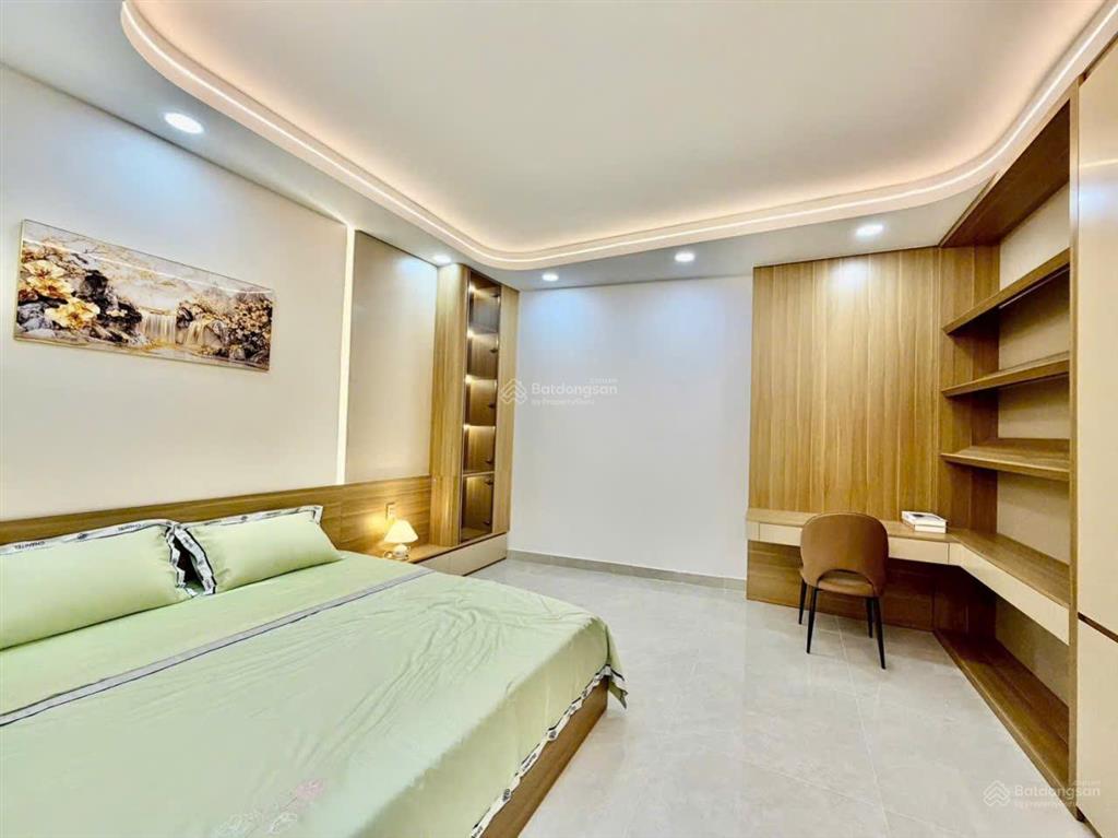 Bán nhà hxh 4m nguyễn kiệm p.5 q.phú nhuận 1 lầu 4pn, 4wc