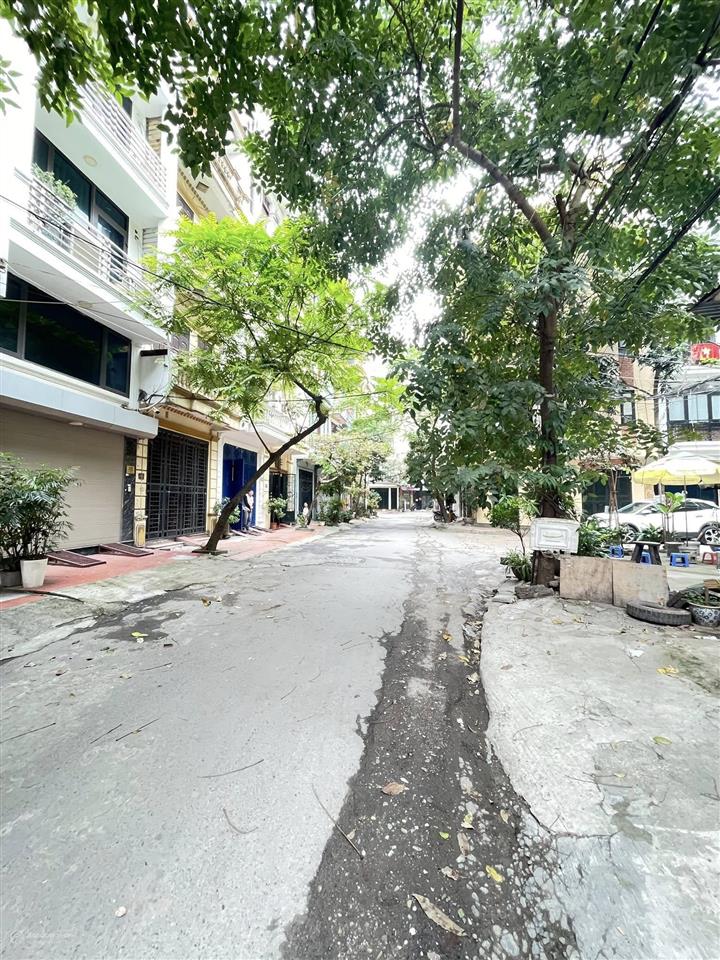 Rẻ nhất cả khu! bán liền kề kđt đền lừ 40m2 xây 5 tầng mặt tiền 4m chỉ 17,5 tỷ có thương lượng