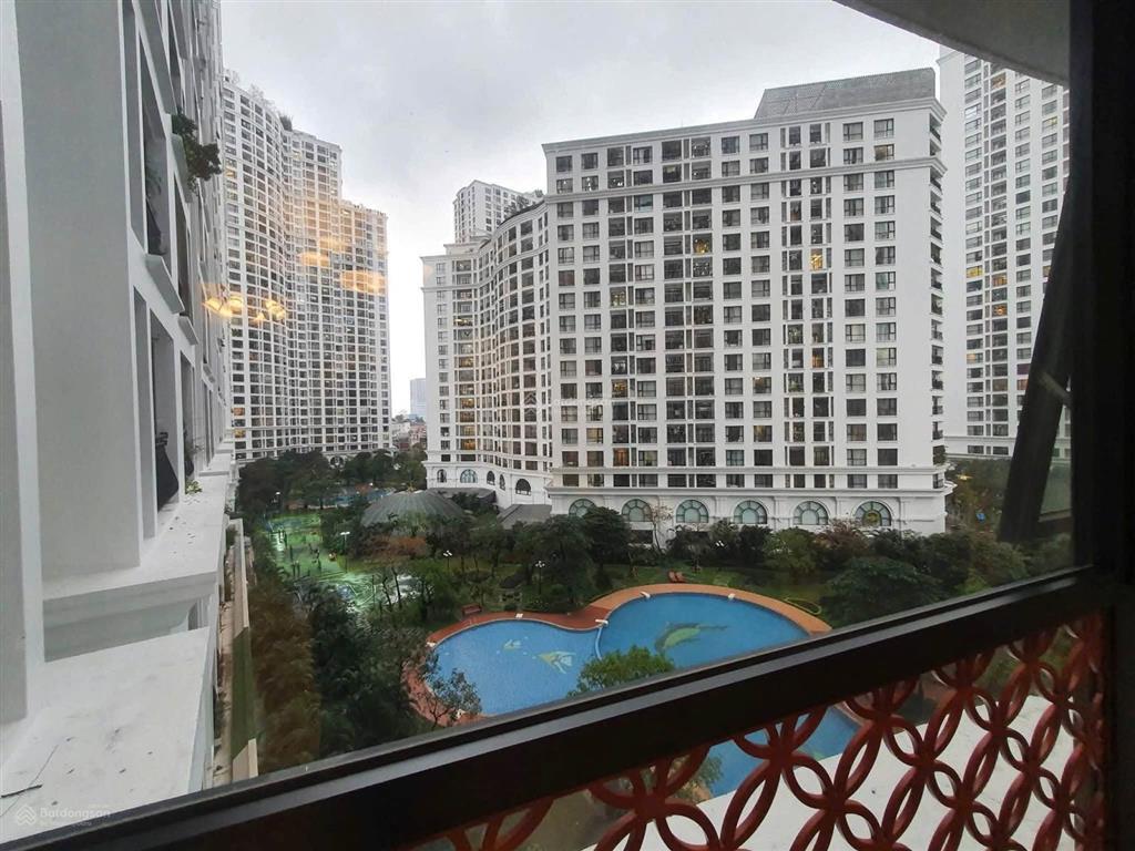 Giá đầu tư! cần bán căn chung cư cao cấp tại royal city dt 130m2 chỉ 13,5 tỷ có thương lượng