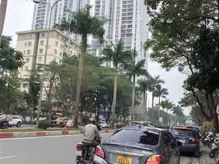 Bán đất khu đô thị mới văn khê 50m . giá 16,8 tỷ