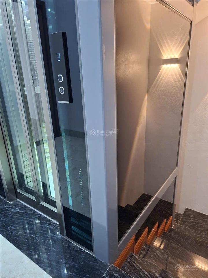 Mỗ lao hà đông 50m x 5 tầng . giá 13 tỷ . con phố đông khách nhất hà đông