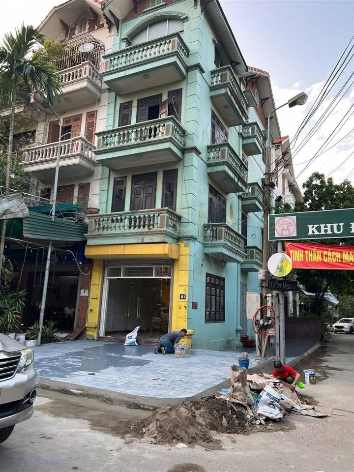 Bán nhà mặt phố căn góc cực đẹp. giá 22 tỷ