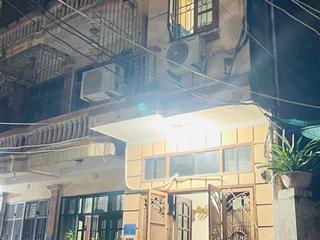 Bán nhà ô tô đỗ cửa tại phố bạch thái bưởi 45m2 x 4 tầng. mặt tiền 4m. giá 9,5 tỷ