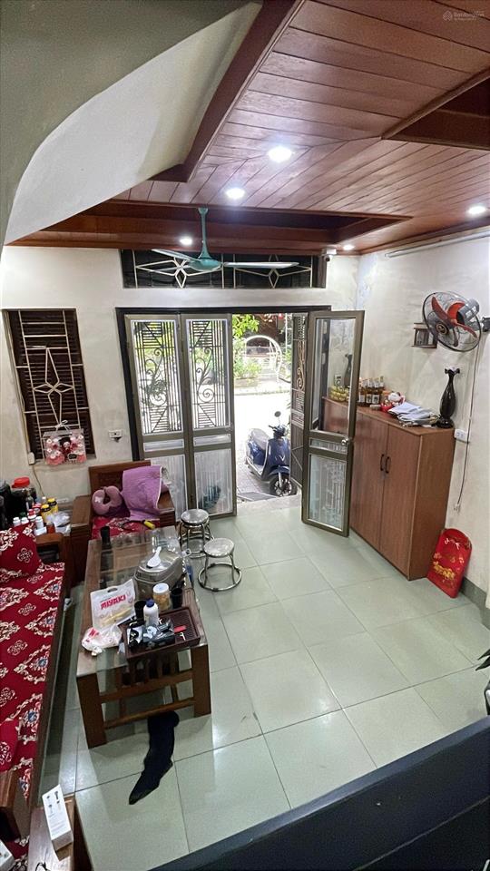 Bán mặt phố trần đăng ninh kinh doanh nhộn nhịp, mở cửa là có tiền. giá 12 tỷ