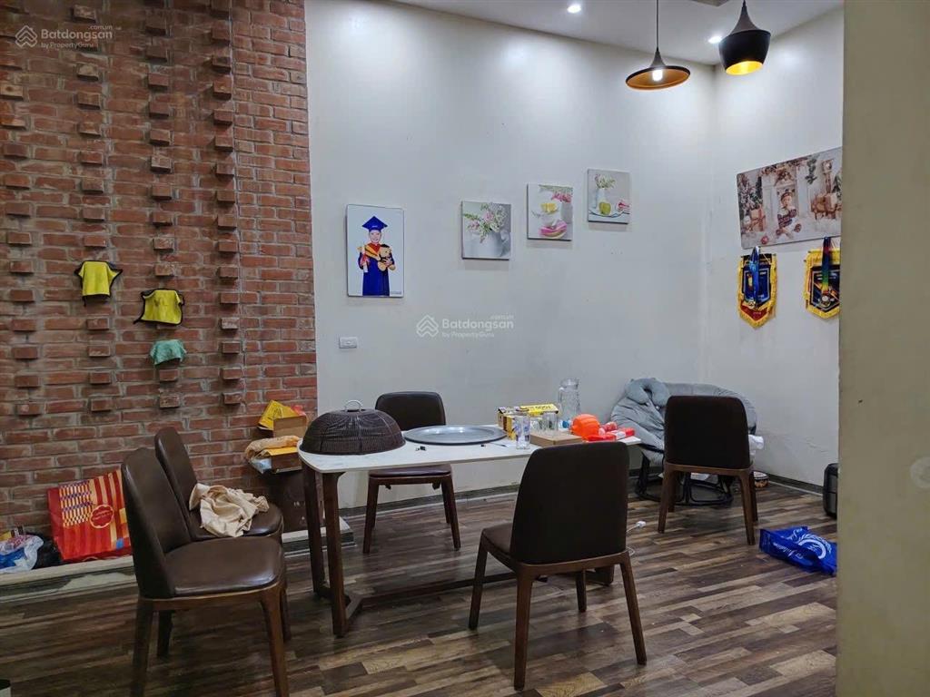 Cho thuê nr 4pn 3wc 70m2, 12,5 triệu tại văn phú, phường kiến hưng, quận hà đông
