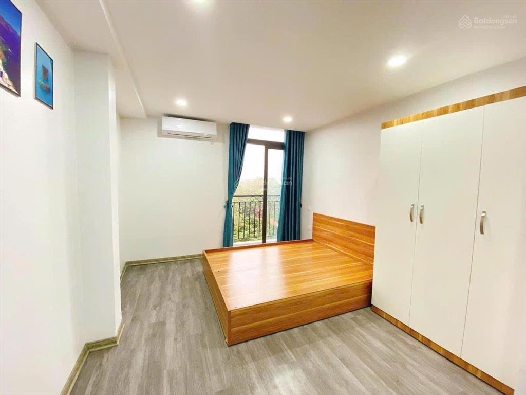 Ccmn phân lô vỉa hè ô tránh  8 tầng thang máy  28 phòng khép kín & 1 mbkd  pccc đầy đủ 33 tỷ