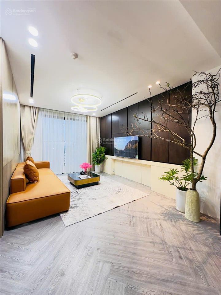 Chuyển nhà gđ em cần bán căn 3pn 2wc vinhomes ocean park. full nội thất. sẵn sổ. hỗ trợ vay nh 70%