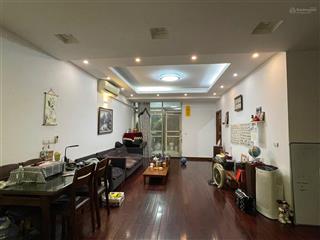 Chính chủ bán căn góc 3 mặt thoáng 109,5m chung cư vườn xuân. sẵn sổ đỏ. vị trí đắc địa lõi thủ đô.