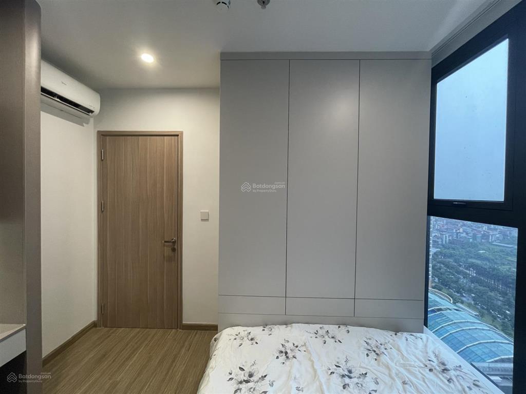 Chính chủ bán nhanh căn góc 2pn tòa p1 the pavilion. full nội thất. sổ đỏ. hỗ trợ khách mua vay