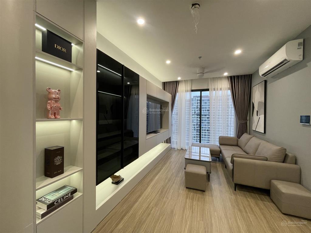 Chính chủ bán nhanh căn góc 2pn tòa p1 the pavilion. full nội thất. sổ đỏ. hỗ trợ khách mua vay