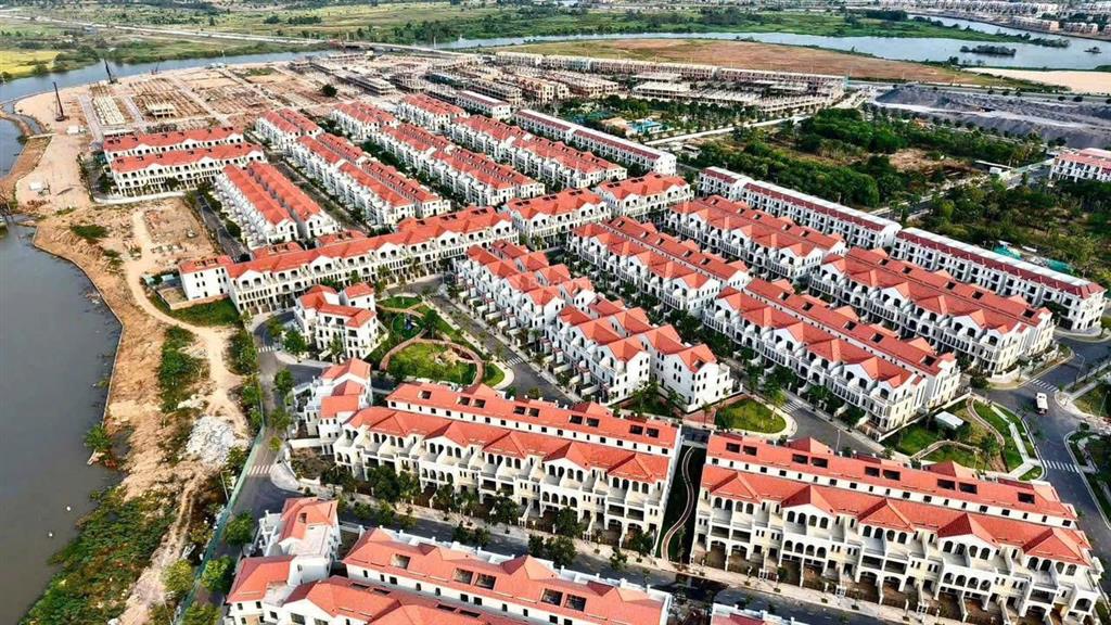 Nhà phố liền kề dự án aqua city ngang 5 giá tốt bao nhận nhà chỉ 4,8 tỷ