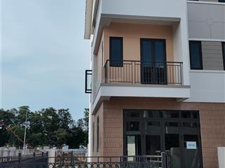 Bán căn góc liền kề đặc biệt 170m2, hàng hiếm có 1 căn, vào 30% miễn lãi, gốc 24 tháng