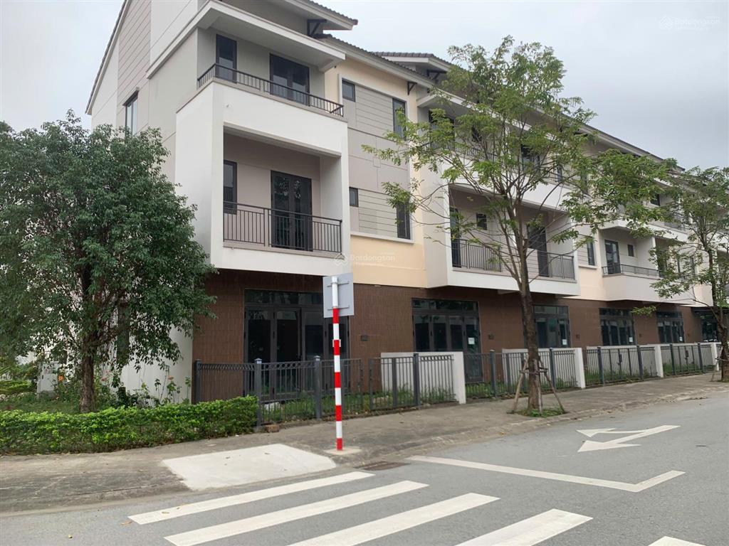 Hiếm có căn 90m2 liền kề 2mặt tiền , giá cực sốc