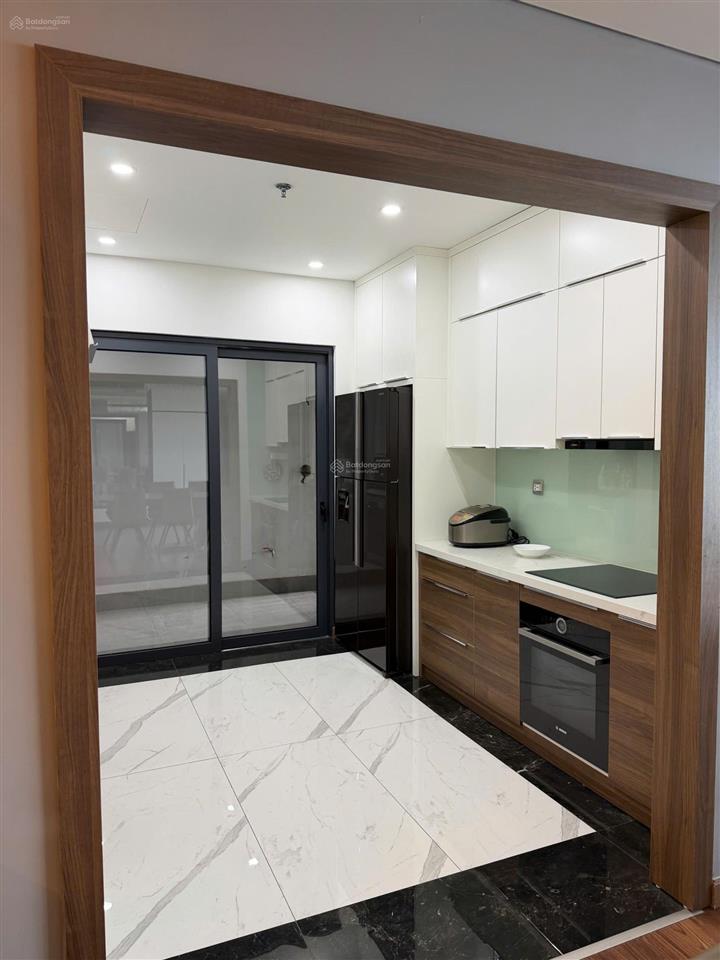 Bán siêu phẩm 5n3vs  212m2  căn góc 3 mặt thoáng tại n01t4 ngoại giao đoàn