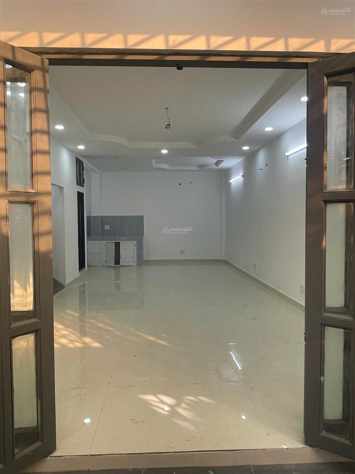 Cho thuê nhà nguyên căn phù hợp kinh doanh kết hợp ở