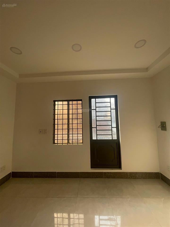 Cho thuê nhà nguyên căn phù hợp kinh doanh kết hợp ở