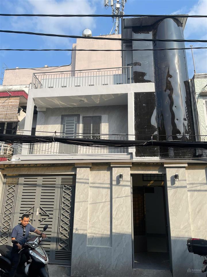 Cho thuê nhà nguyên căn phù hợp kinh doanh kết hợp ở