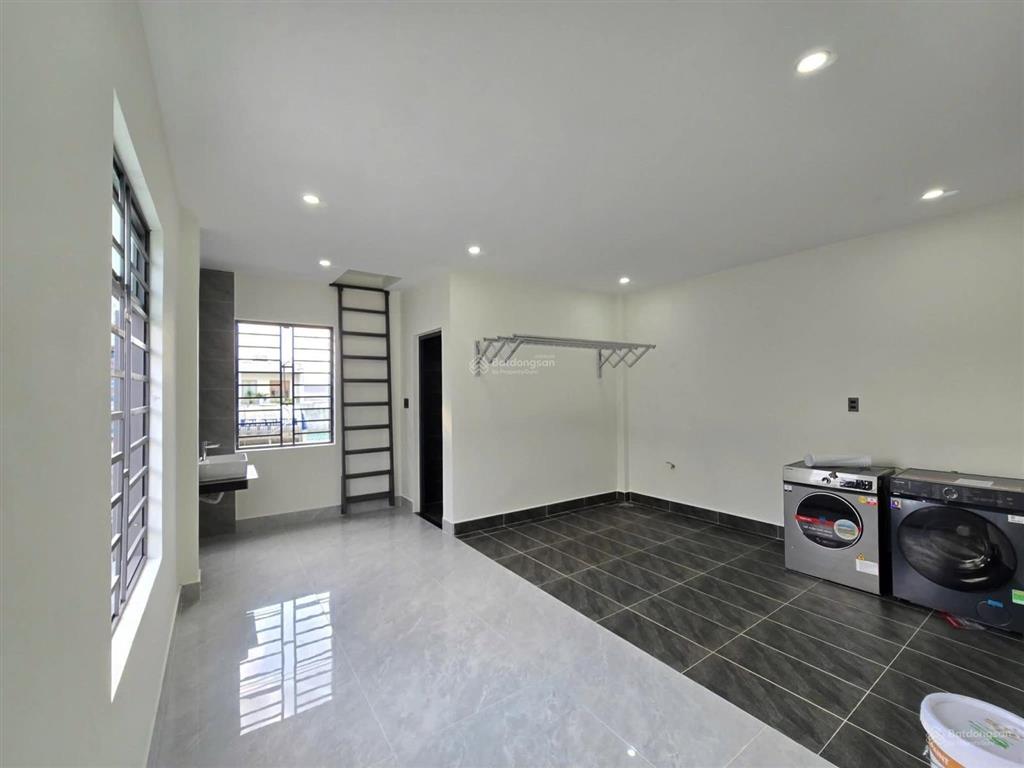 Bán nhà 3 tầng cao cấp đường nguyễn đức thiệu, cẩm lệ, đà nẵng vị trí đẹp nhà mới tinh
