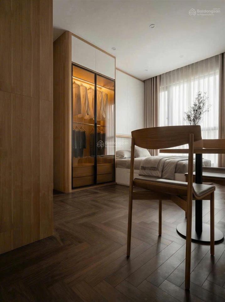 Chính chủ bán chdv dòng tiền cực khủng phố cự lộc dòng tiền 85tr/th dt55m mt4,2m nhà 6t thang máy