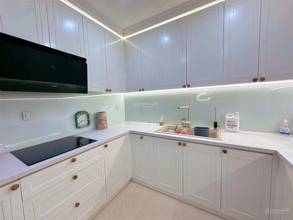 Độc quyền  căn góc  4pn + 3wc  có thương lượng