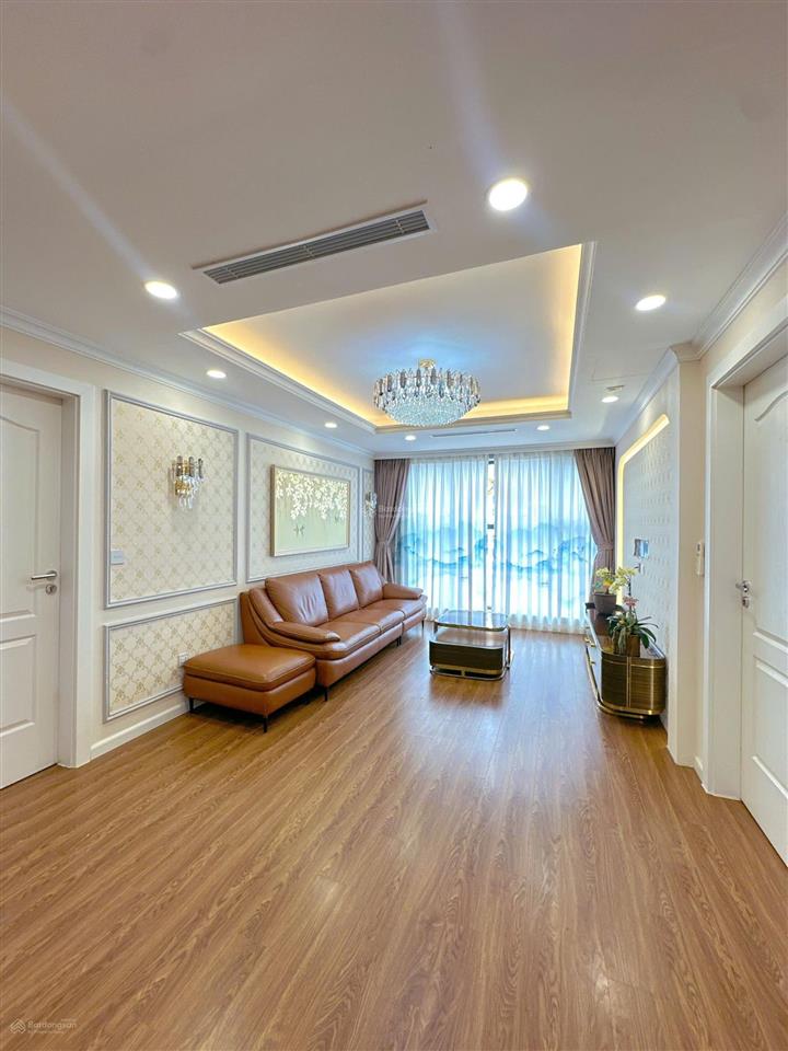 Độc quyền  căn góc  4pn + 3wc  có thương lượng