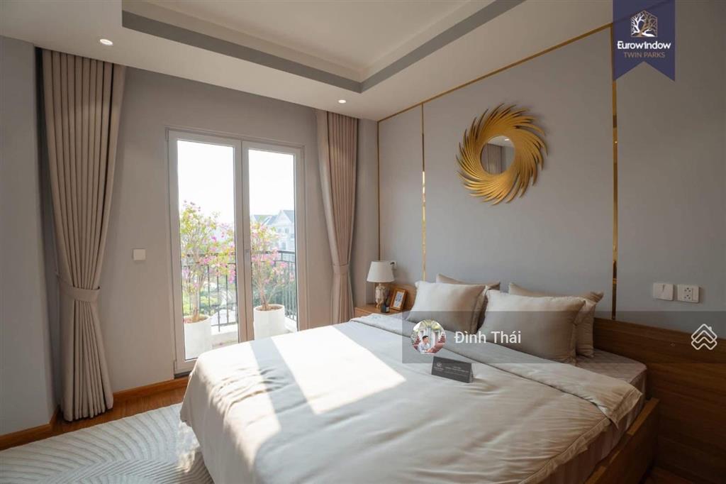 Ngoại giao! căn lk 75m2 tt gia lâm giá 16 tỷ. trục đường nối cụm tiện ích eurowindow twin park