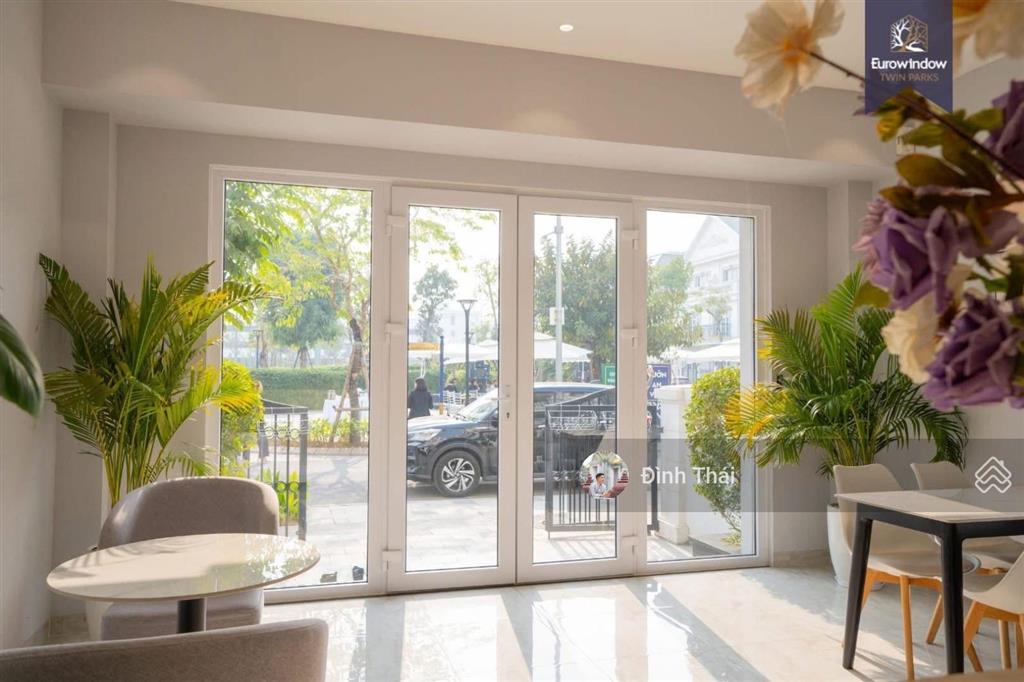 Ngoại giao! căn lk 75m2 tt gia lâm giá 16 tỷ. trục đường nối cụm tiện ích eurowindow twin park