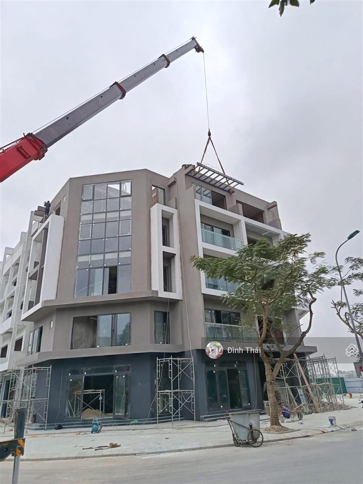 Cđt mở bán shophouse 75m2 xây 5 tầng hanoi oriental có thiết kế đẹp, sổ lâu dài, giá 15,3 tỷ ở ngay