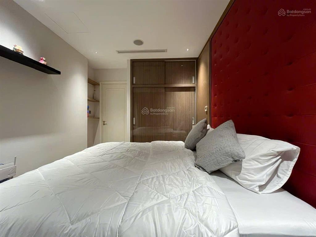 Bán gấp căn 1pn 51m2 tòa a1 dự án vin ba son giá 9,5 tỷ có tl full nt, sẵn sổ view sông, ở + đầu tư