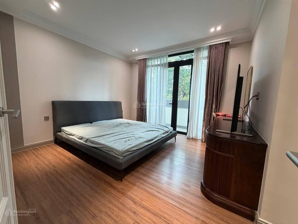 Hiếm! cho thuê biệt thự vic 225m2*5t dự án vin ba son giá 250tr/tháng full nt, ở ngay + kinh doanh