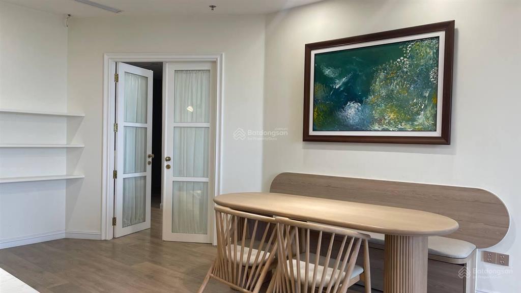 Chính chủ gửi cho thuê nhanh căn 3pn*118m2 toà a2 dự án vin bason giá 55tr/tháng, full nt, ở ngay