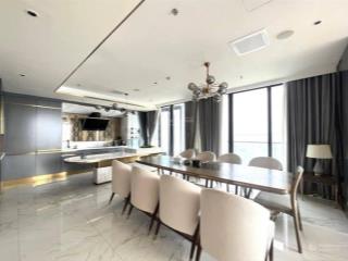 Hiếm! bán căn góc 4pn*160m2 tầng cao view đẹp tòa a1 dự án vin ba son giá 56,x tỷ, ở + đầu tư ngay