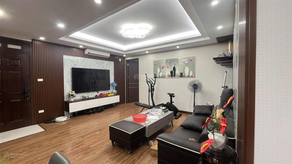 Bán căn hộ 7a lê đức thọ  cầu giấy  99,3m2 giá chỉ 80.6 triệu/m2