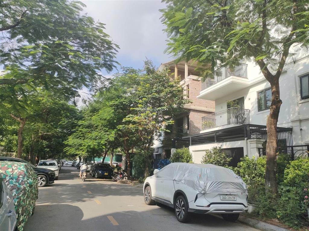 Bán biệt thự tố hữu  phường thanh xuân (mới) ngang 12,3m