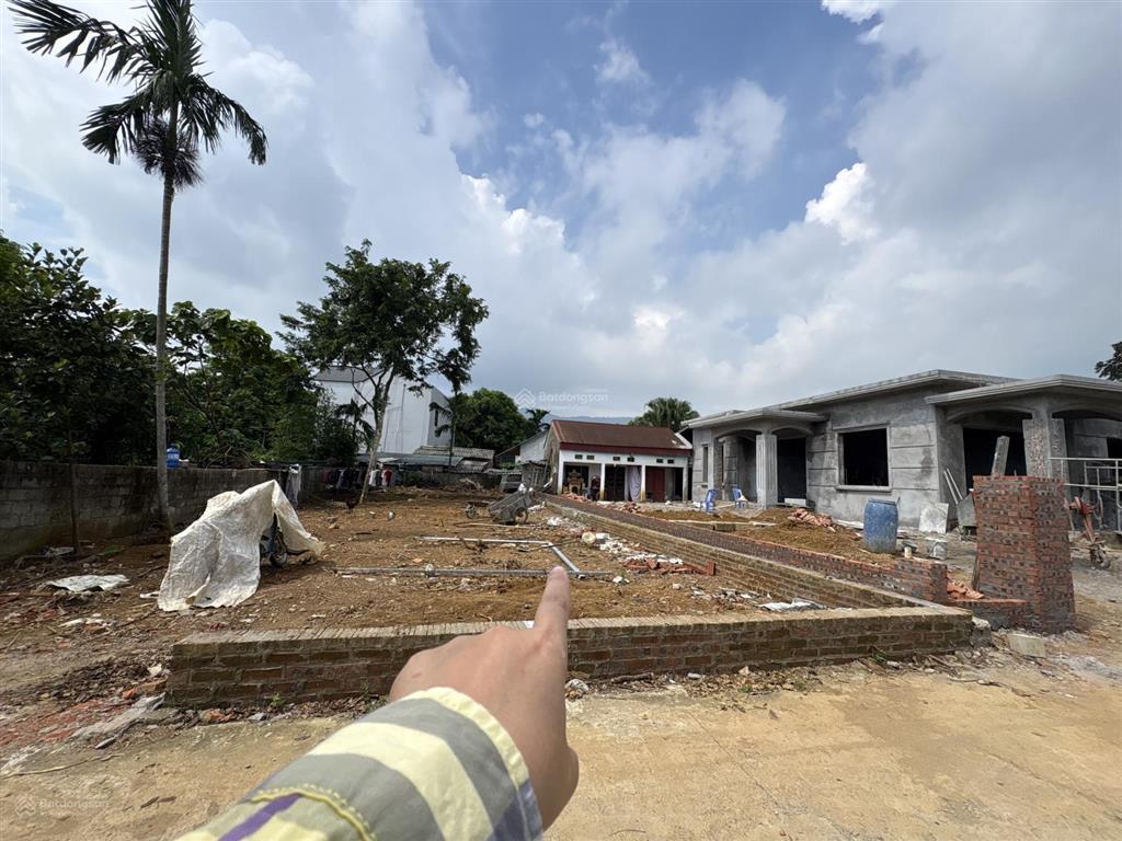 Bán 200m2 full thổ cư đất dân phú cát