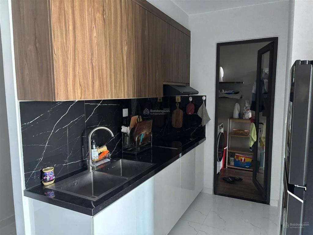 Bán căn hộ full nội thất 65m2 2pn2wc giá 2ty300  view đẹp  opal skyline