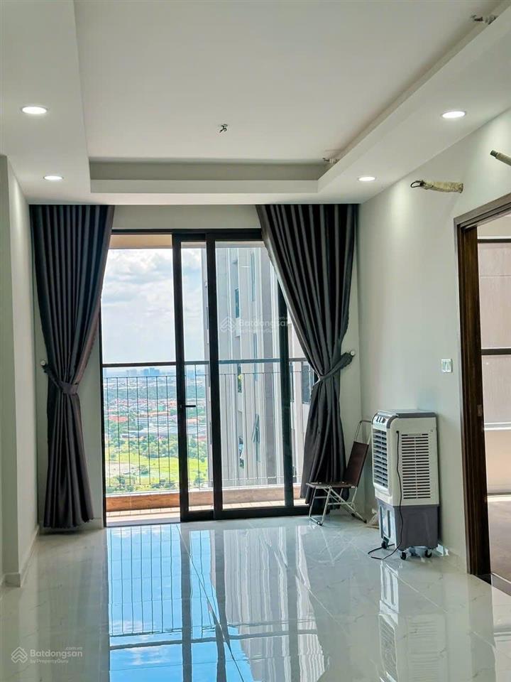 Bán căn hộ opal skyline  2pn 2wc 70m2 giá 2ty370  view hồ bơi đẹp