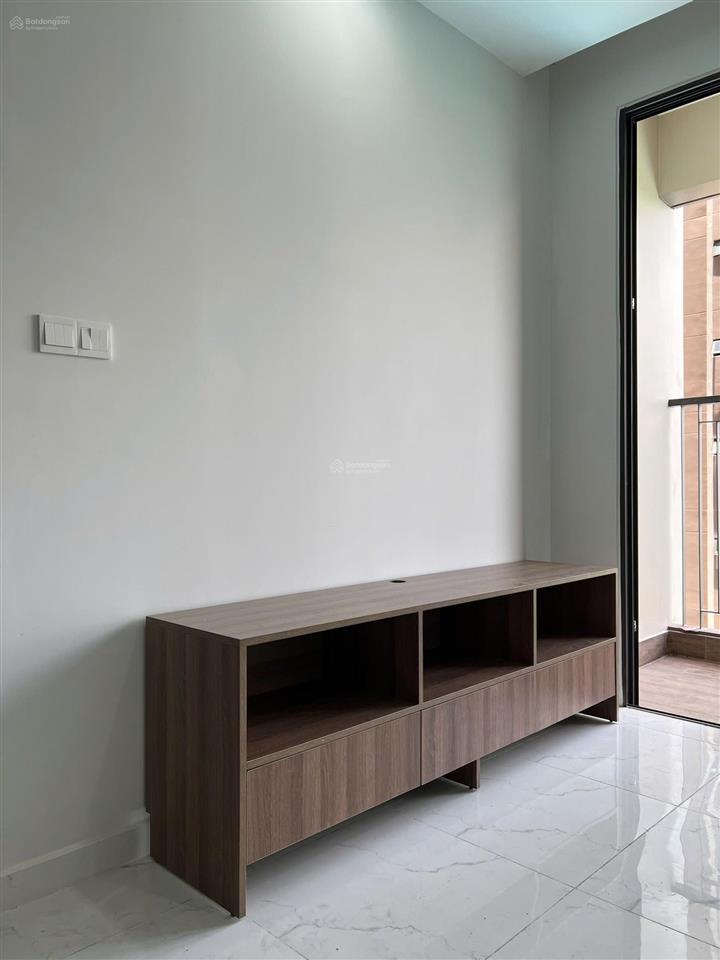 Căn đẹp giá mềm 2pn 2wc 65m2 opal skyline, 2 tỷ 240