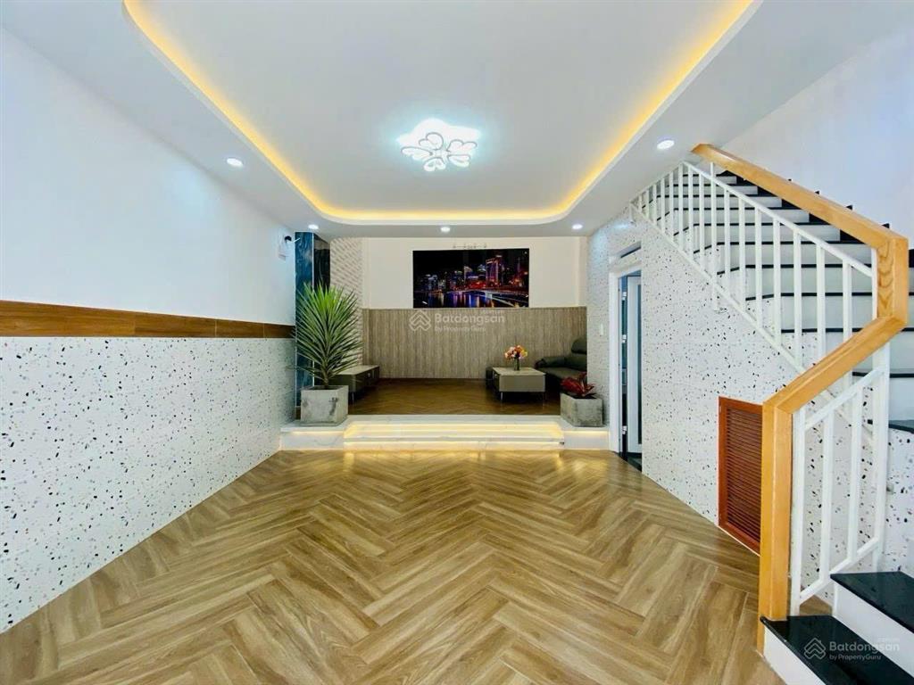 Bán nhà đường số 18 gò vấp  chính chủ thoải mái thương lượng