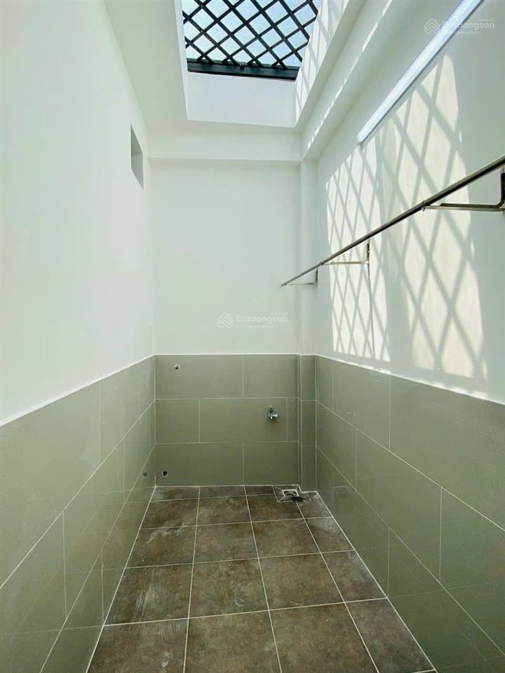 Bán nhà đường số 18 gò vấp  chính chủ thoải mái thương lượng