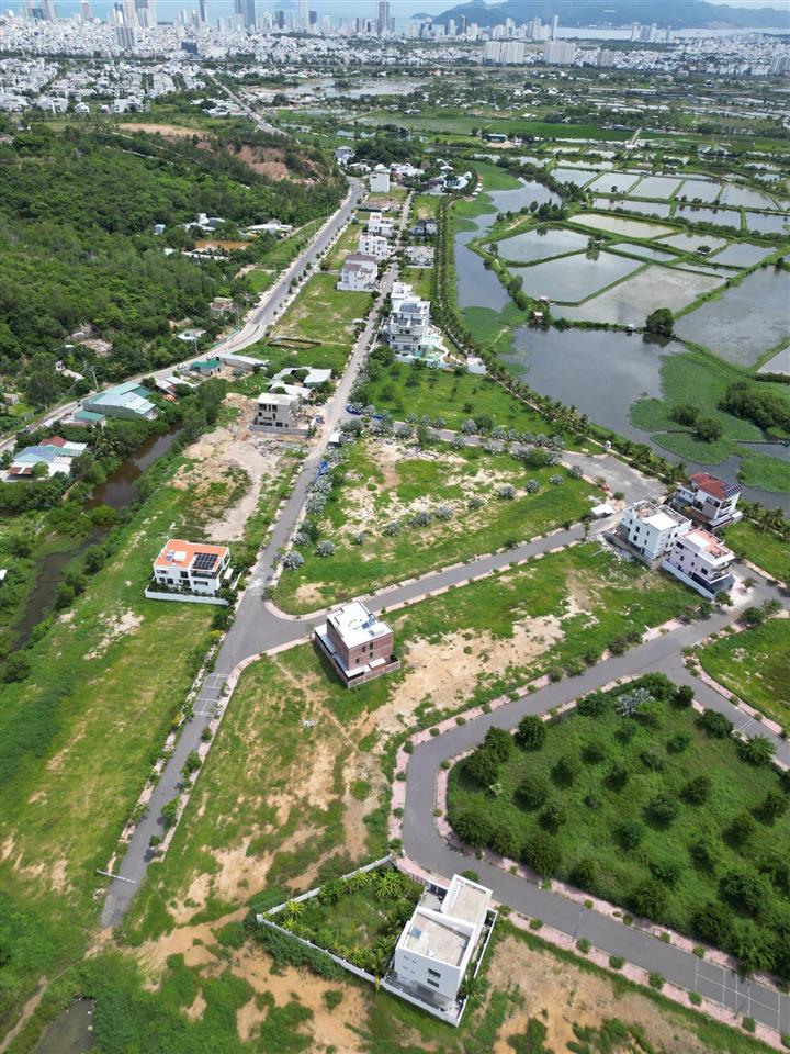 Bán đất nền dự án tại khu đô thị ven sông tắc, 30tr/ m2, 280m2, view đẹp giá ngộp