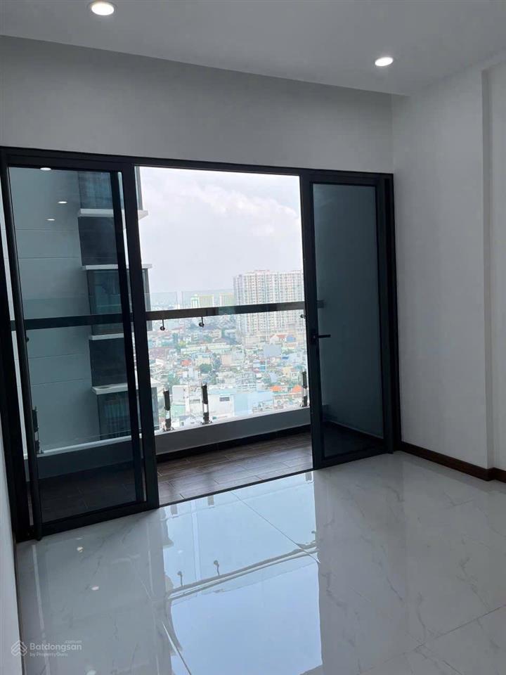 Bán gấp cc 2pn, 2wc, 58m2 giá 4 tỷ tại res green tower, tân phú, hcm