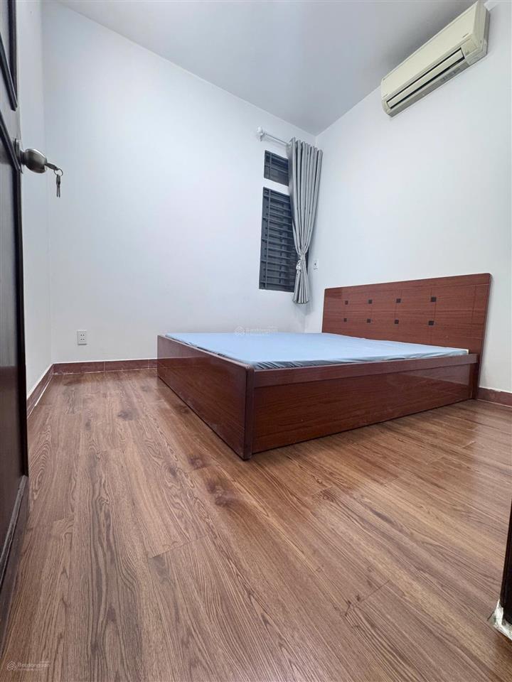 Chính chủ bán gấp căn hộ 312 lạc long quân 65m² 2pn 2wc nhà y hình sổ sẵn giá 3ty4