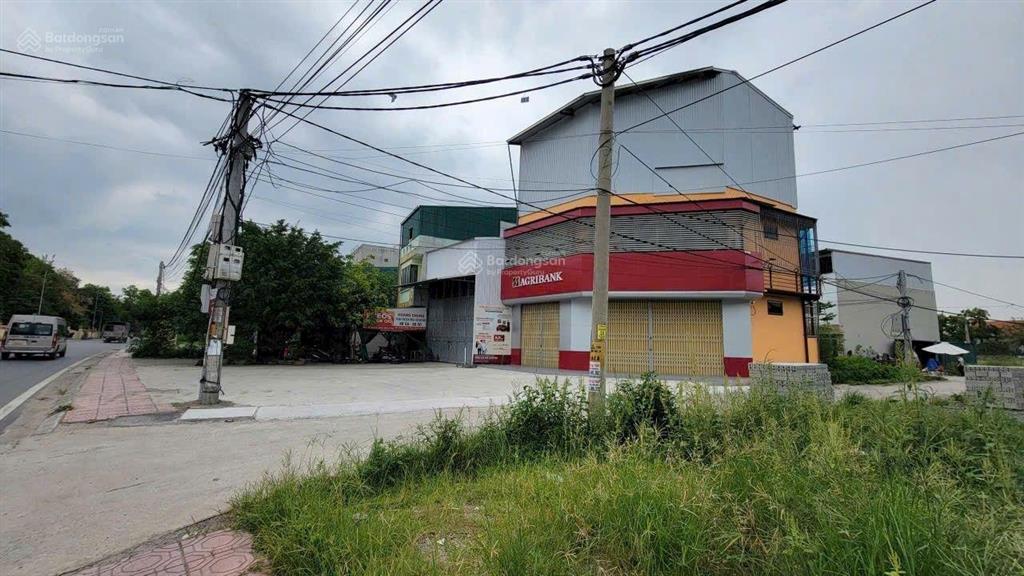 Bán lô góc mặt tiền mênh mang đất đấu giá dư dụ sát mặt đường tl 427, lưu không rộng.
