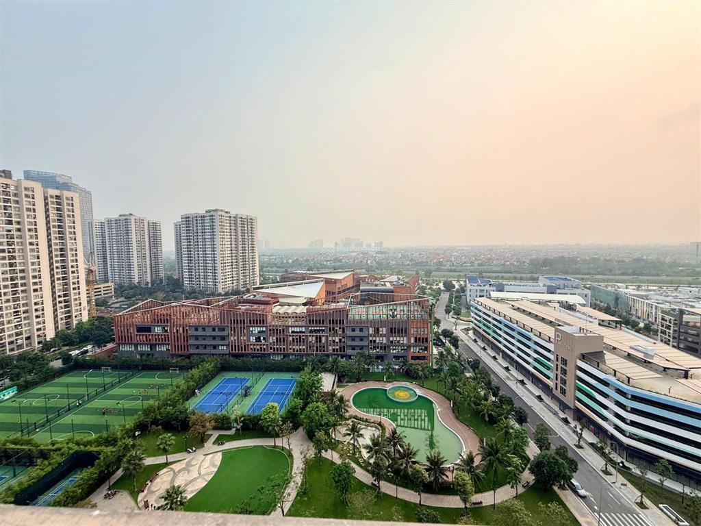 Bán gấp căn 1n+ toà s106 view bể bơi rẻ nhất thị trường, tại vinhomes ocean park