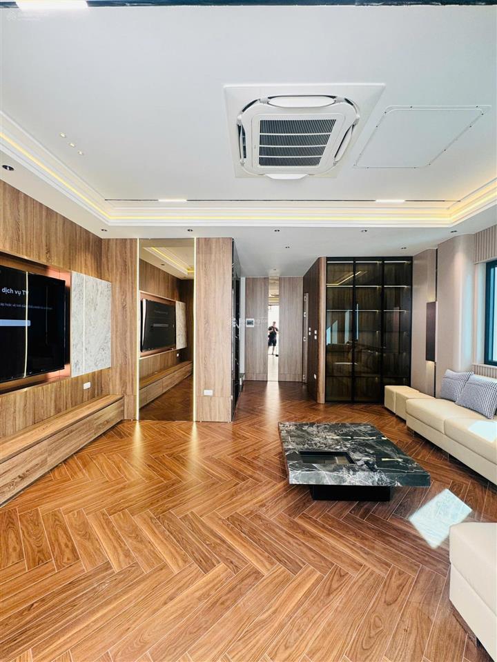 Nhà ngọc thụy, long biên, căn góc. 41m2 mt6,5m 7 tầng, giá 14,7 tỷ có tl