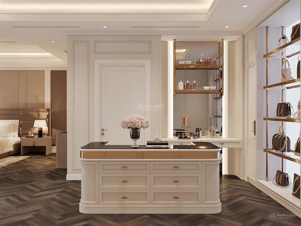 Siêu phẩm khu vip nguyễn sơn. ô tô tránh, 8 tầng full nội thất xịn. giá 39,6 tỷ có thương lượng